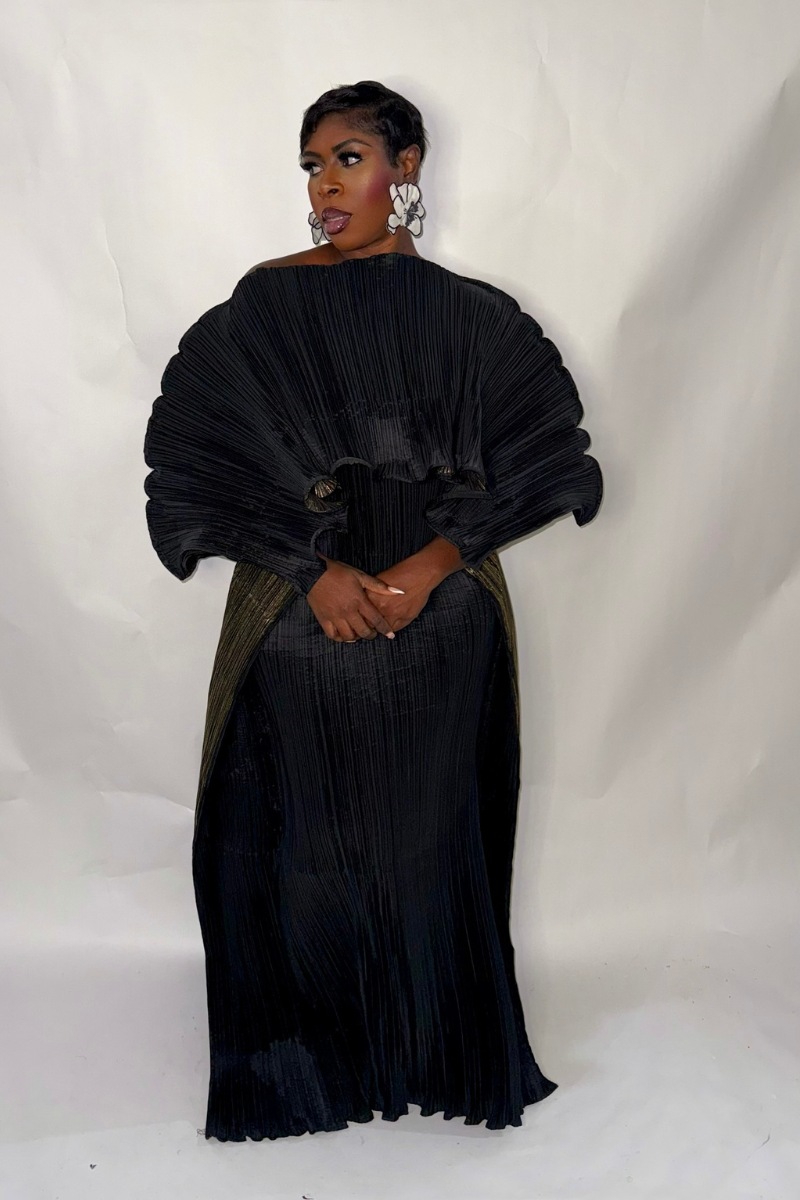 ANIRA PLISSE MAXI DRESS (BLACK)