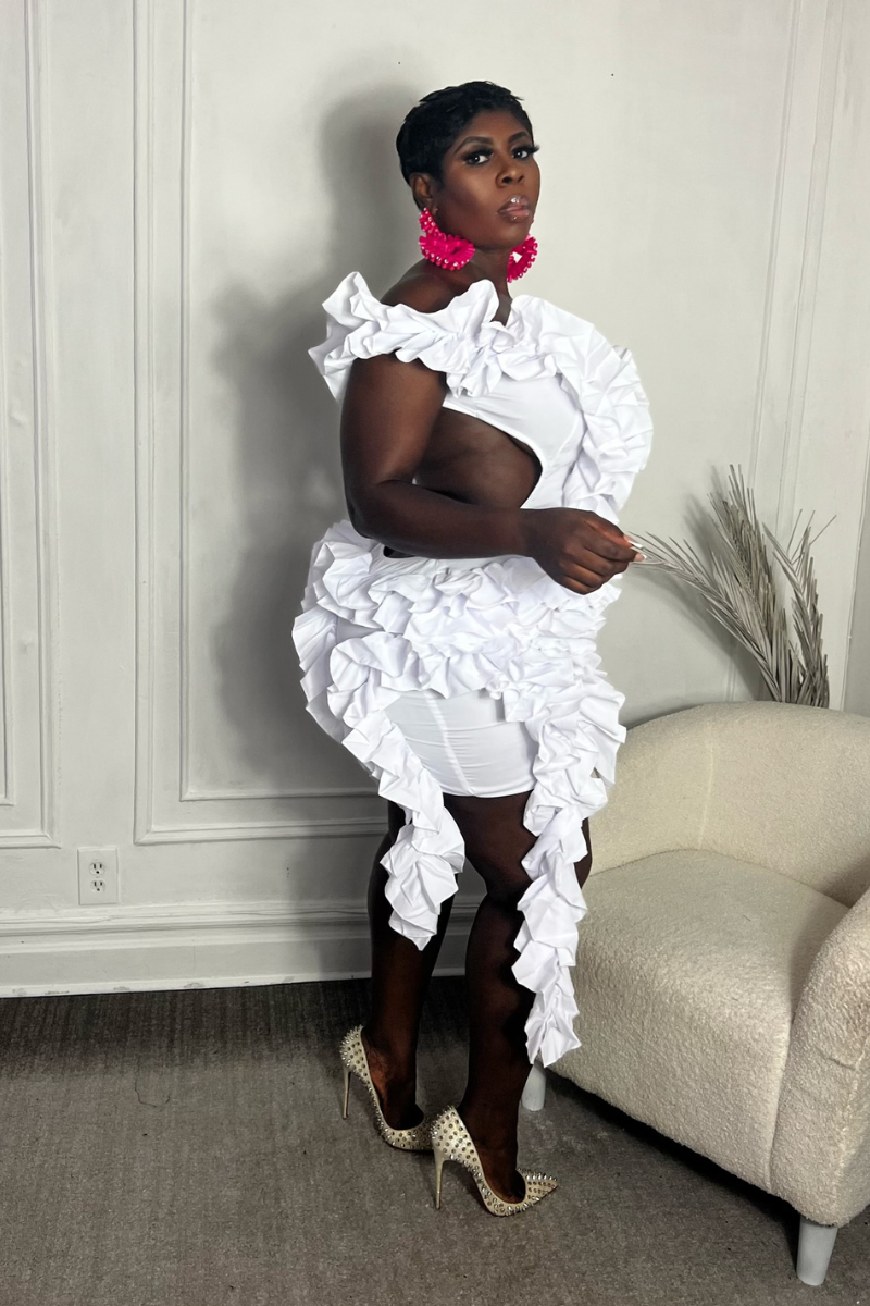 RUFFLE ME UP DRESS (WHITE)