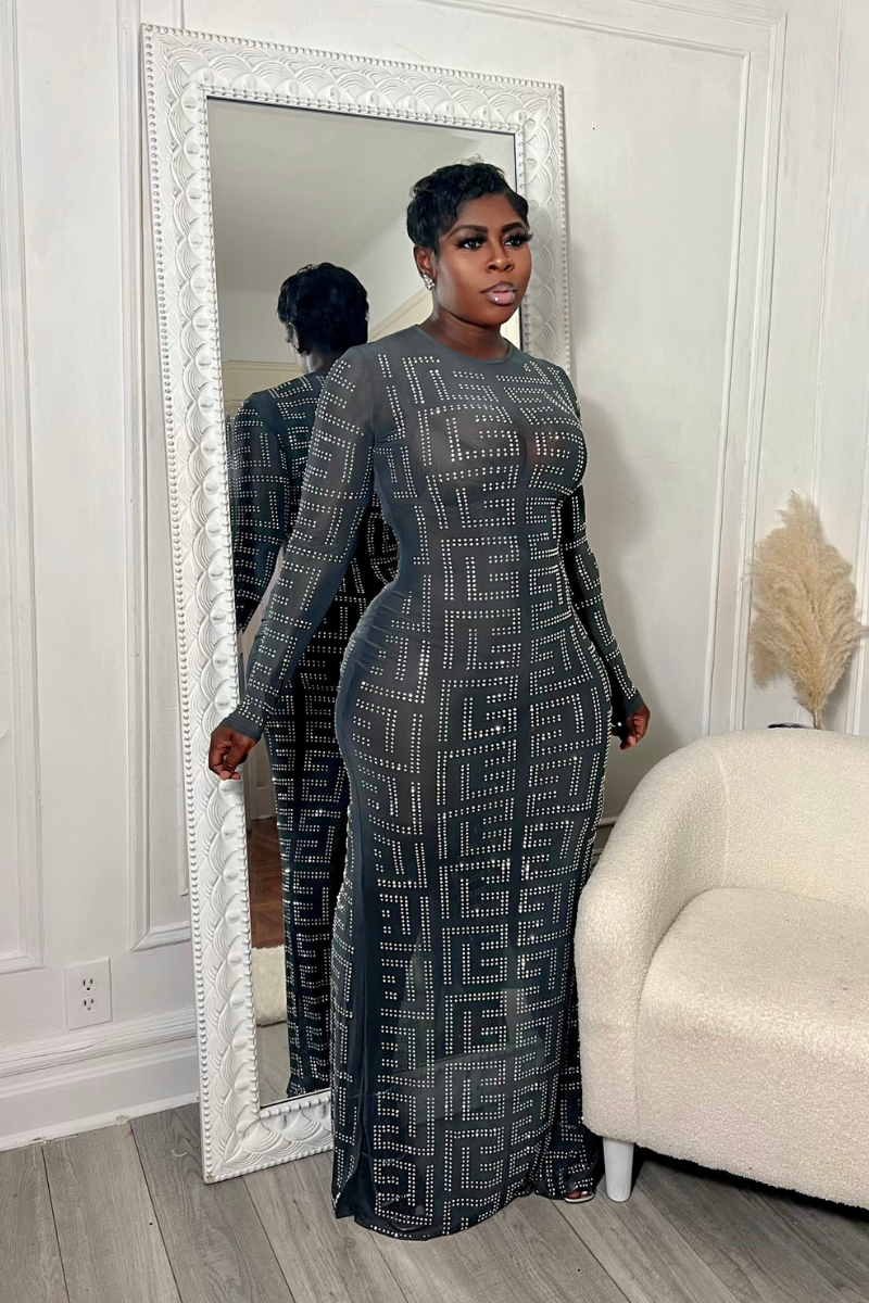 ITS GIVING MAXI DRESS