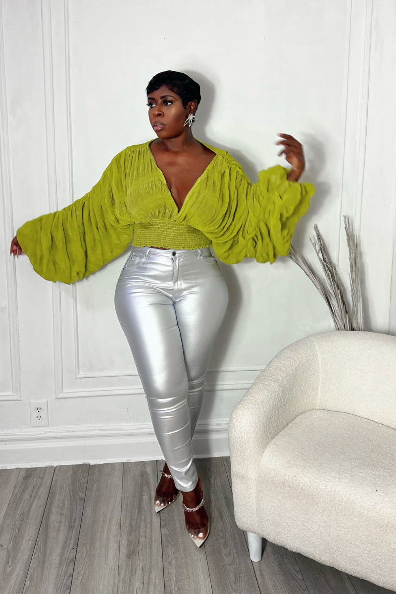 AALIYAH BUBBLE SLEEVE TOP