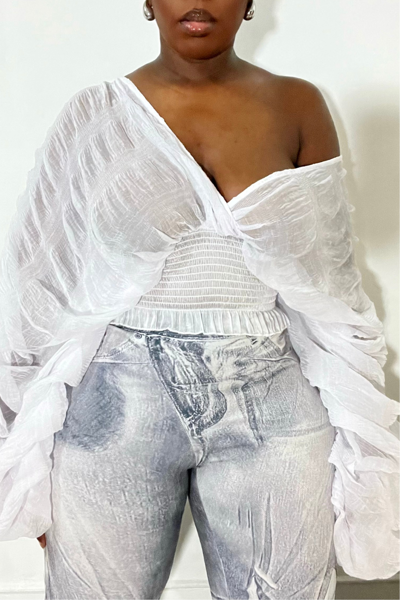AALIYAH BUBBLE SLEEVE TOP (WHITE)