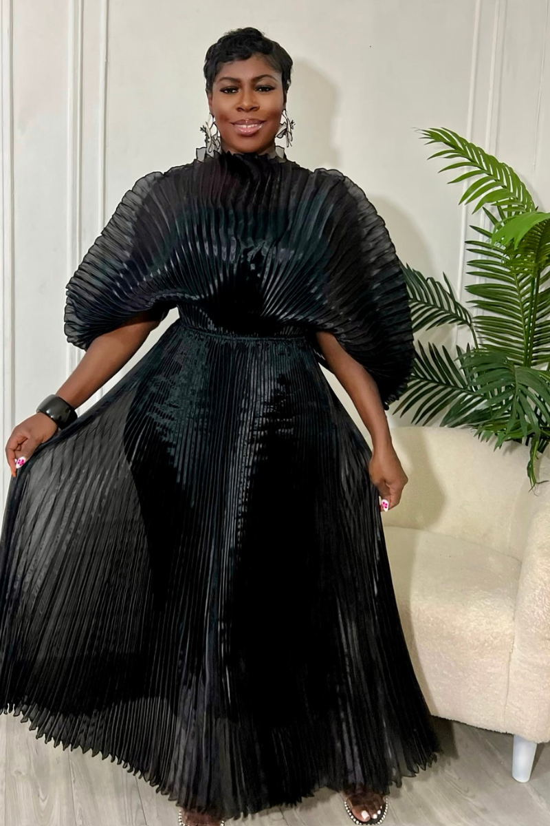 IRIDA PLEATED MAXI DRESS (BLACK)
