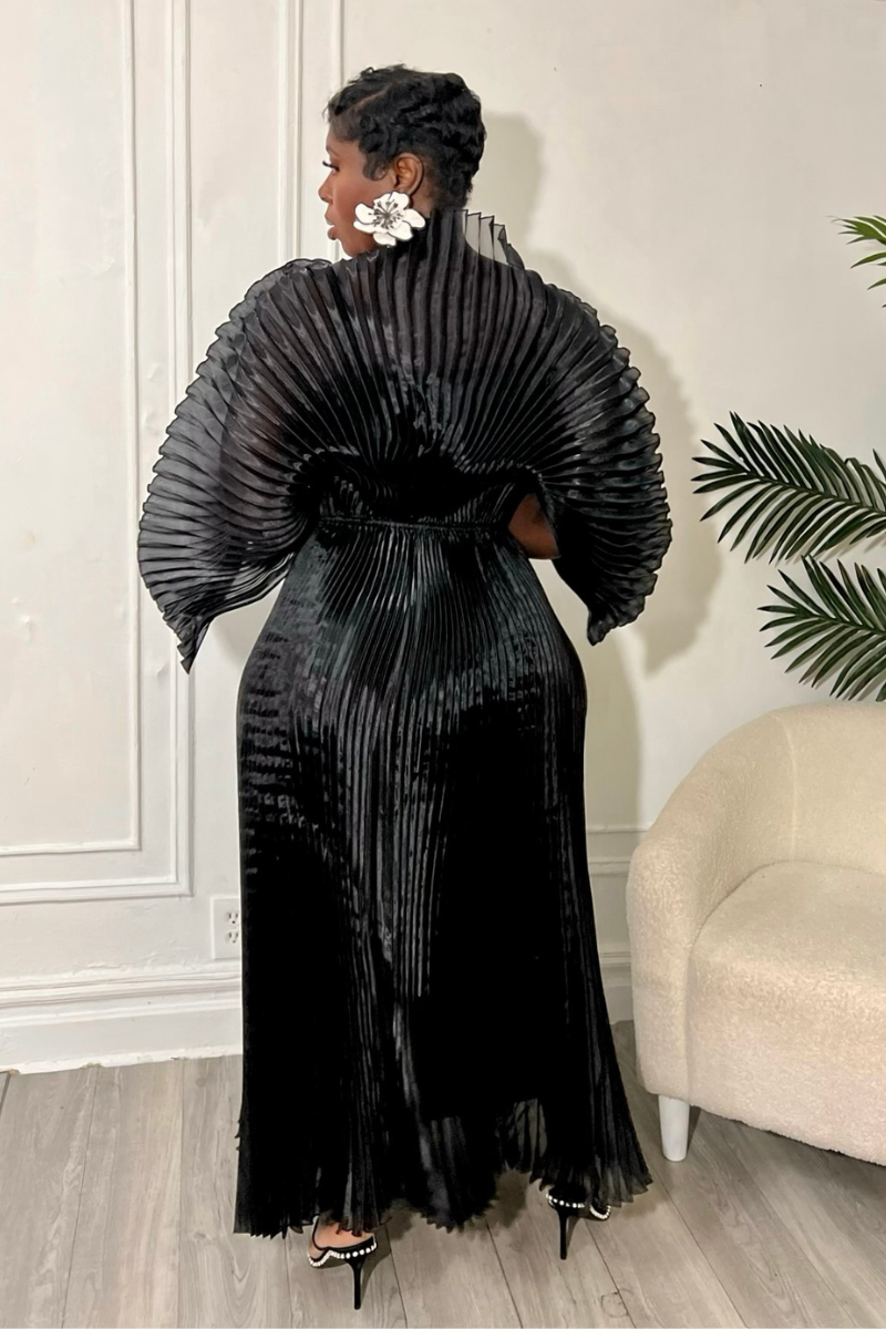 IRIDA PLEATED MAXI DRESS (BLACK)