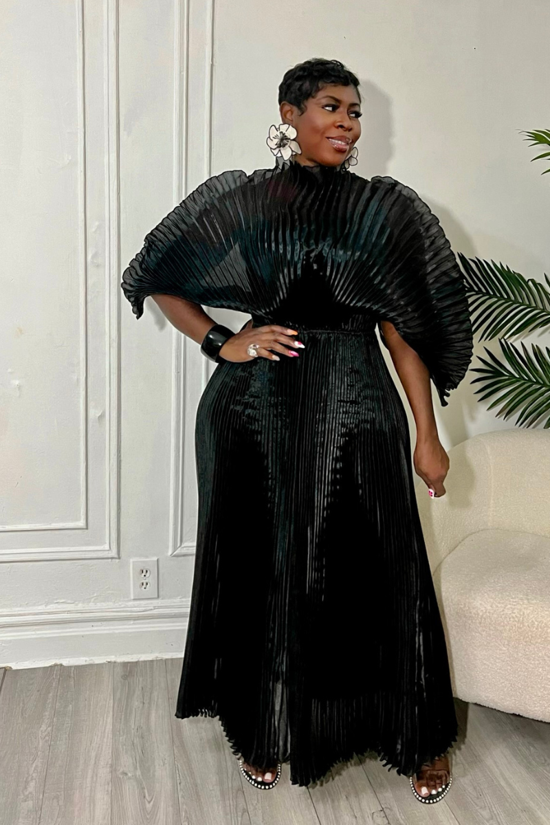 IRIDA PLEATED MAXI DRESS (BLACK)